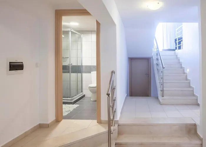 Seapalm House בית נופש